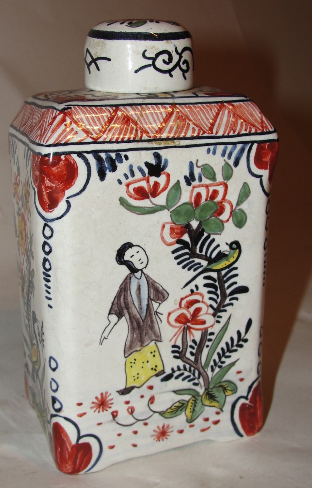 Dutch delft tea canister. Circa 1795