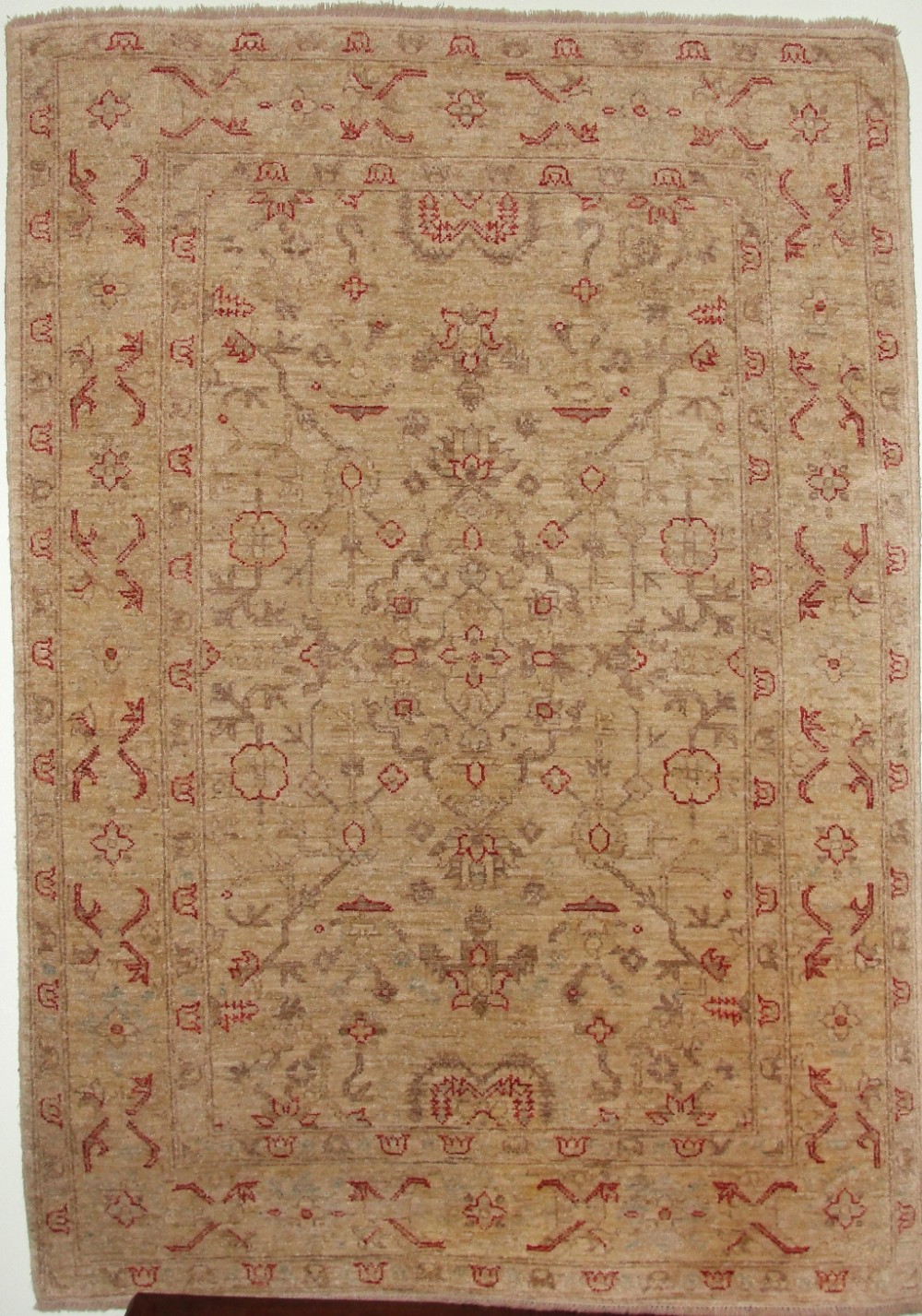 Antique Persian Kirman rug. Circa 1925
