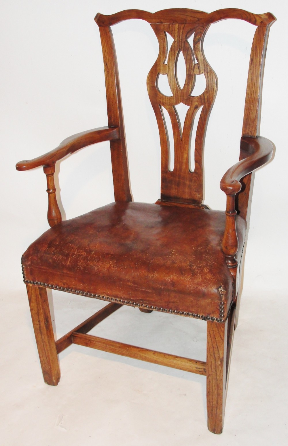 Georgian elm elbow chair. Circa 1770