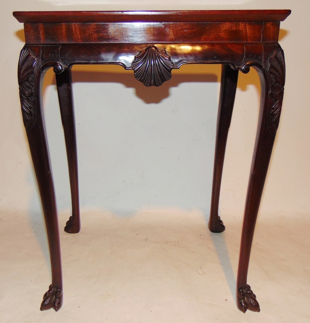 Irish Georgian mahogany silver table. Circa 1760