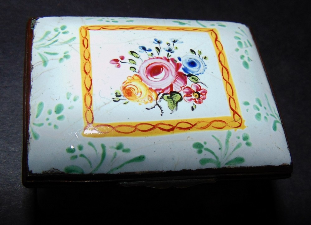 Georgian Bilston enamel patch box. Circa 1780