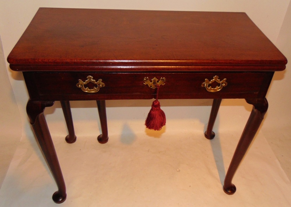 George II red walnut cabriole leg tea table. Circa 1750