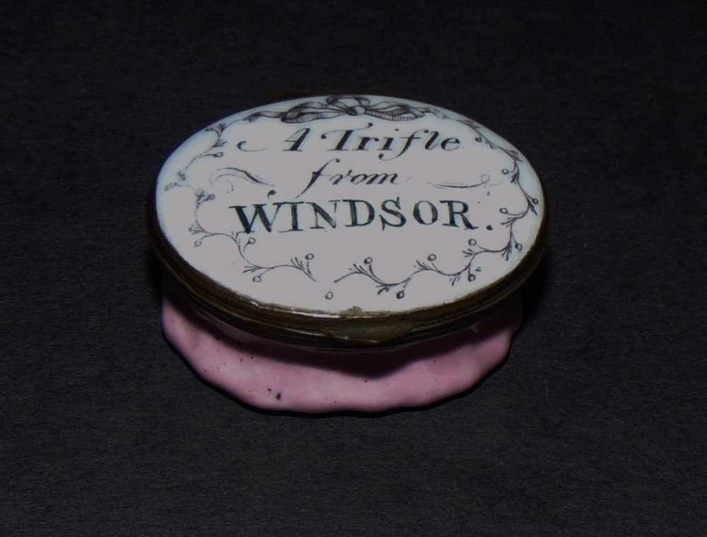 Georgian Battersea enamel patch box. Windsor. Circa 1775