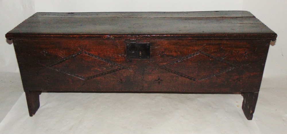 17th. century oak sword chest. Circa 1670