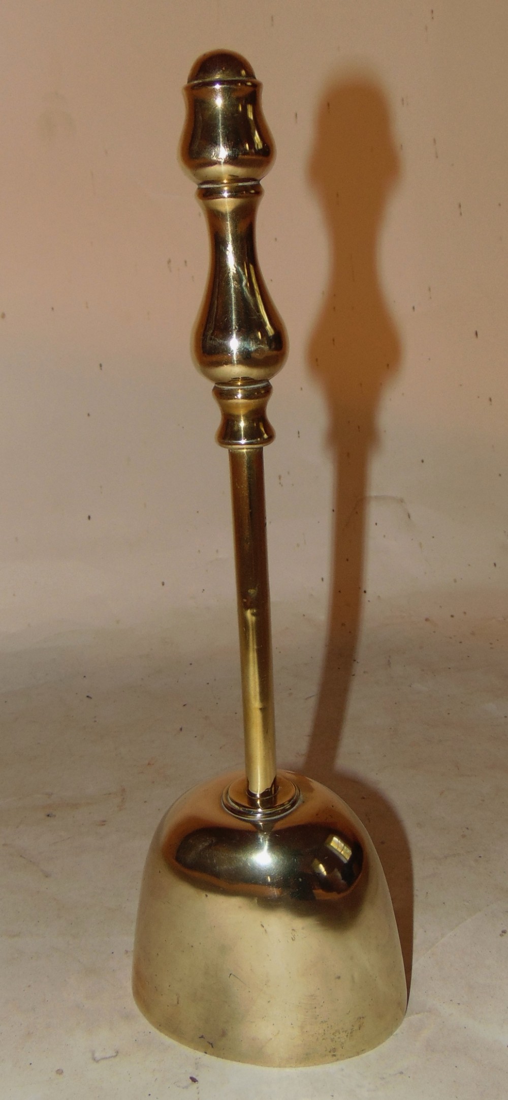 Georgian brass bell shaped door stop. Circa 1790