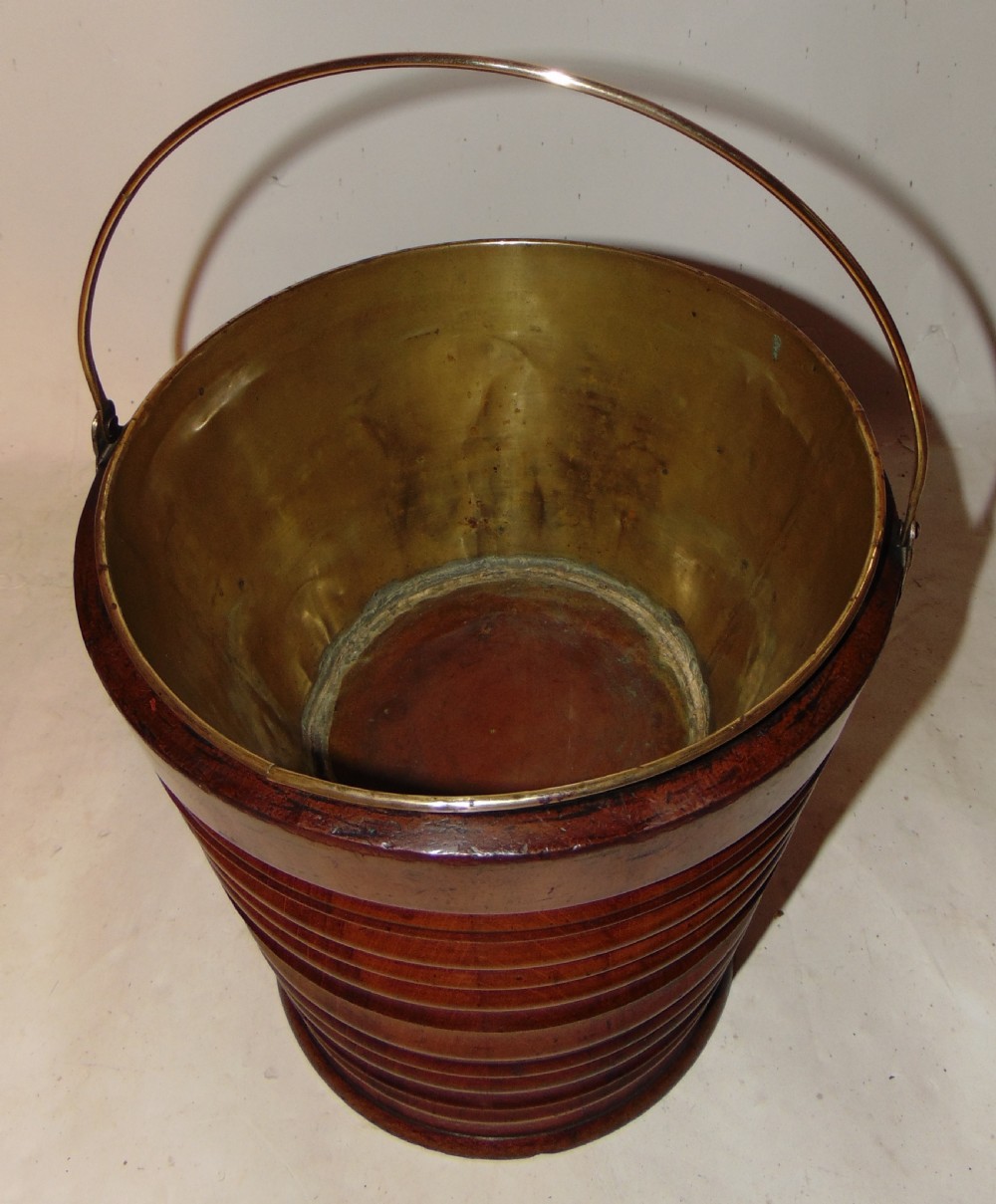 18th. century Dutch mahogany bucket. Circa 1790 View II