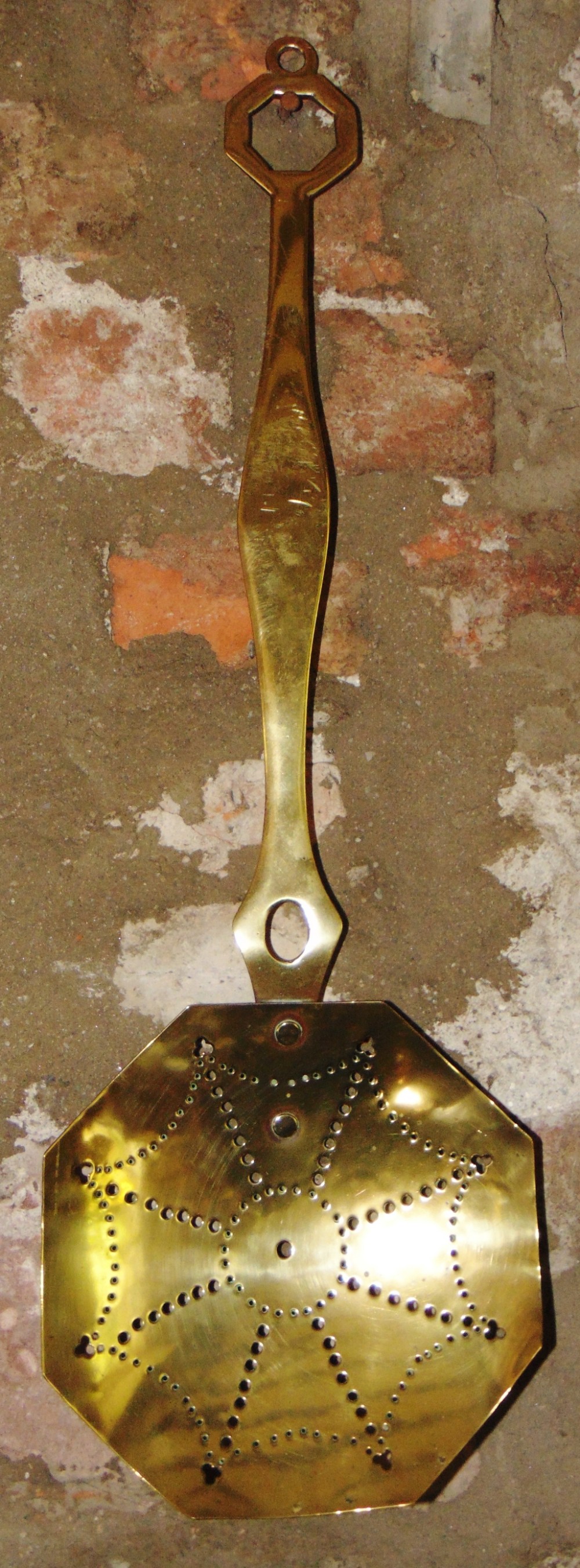 Georgian brass strainer ladle. Circa 1830