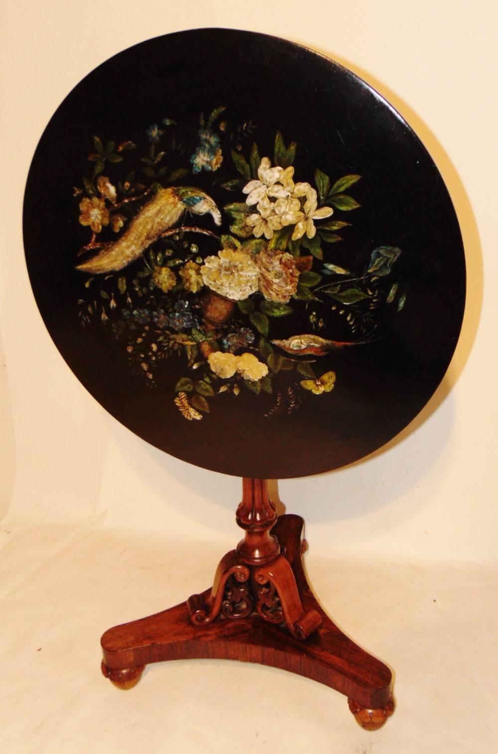 Regency rosewood and papier mache pedestal table. Circa 1830