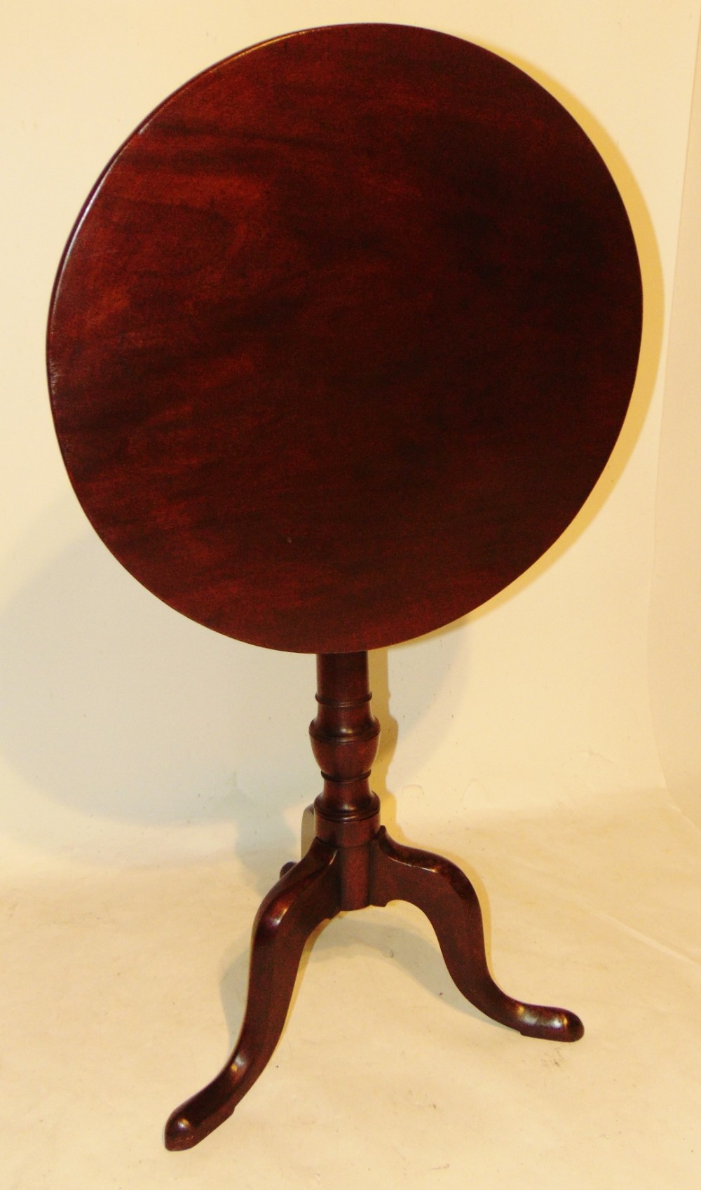 Georgian mahogany tripod wine table. Circa 1775