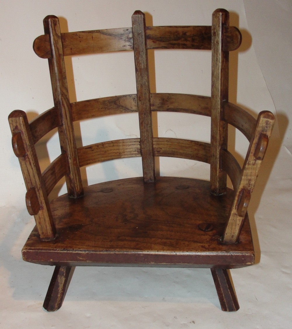 Welsh elm child's chair. Circa 1770