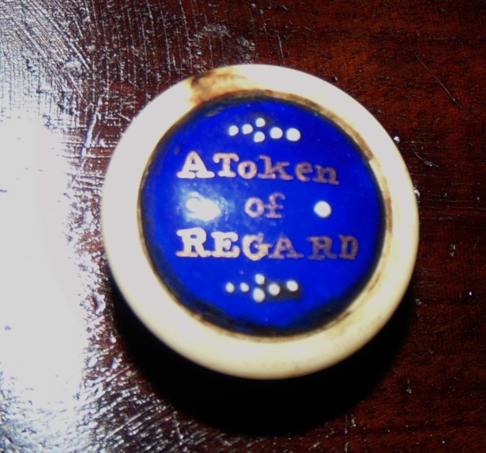 Georgian bone and Bilston enamel pill box. Circa 1780