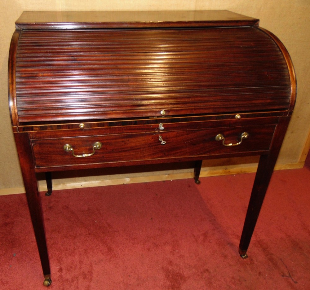 Georgian mahogany tambour desk. Circa 1770