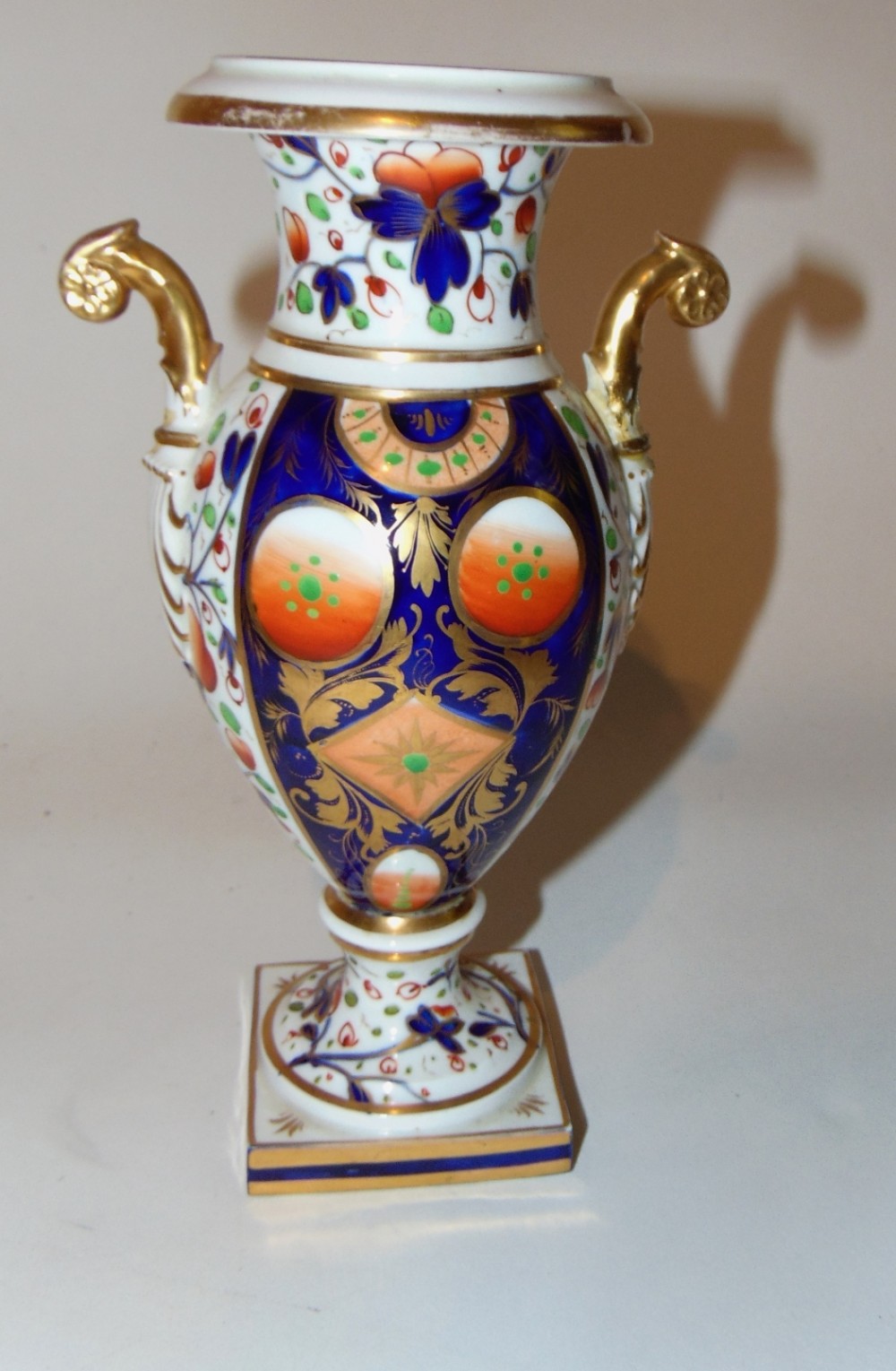 Bloor Derby tall vase. Circa 1825