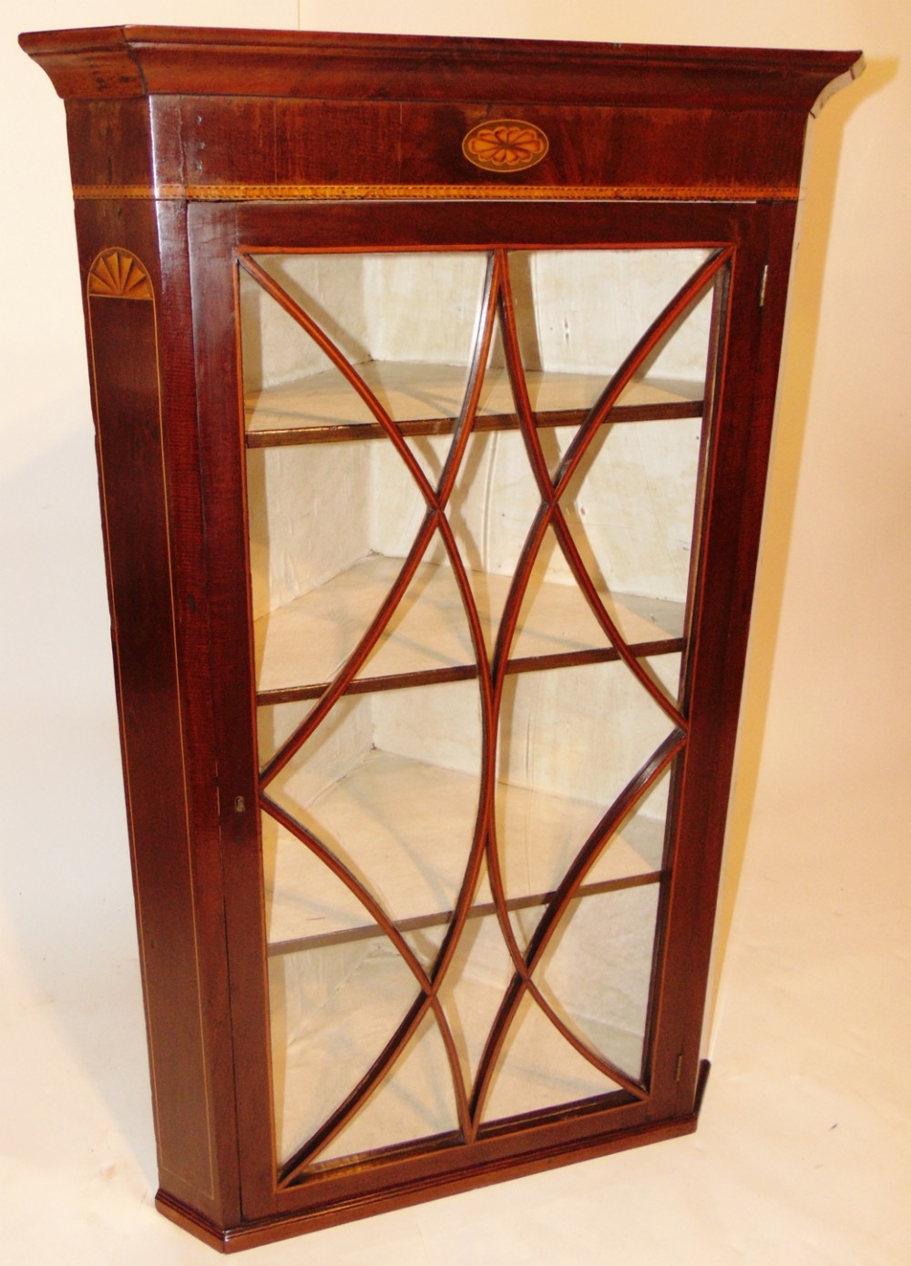 Scottish Sheraton mahogany corner cabinet Circa 1800