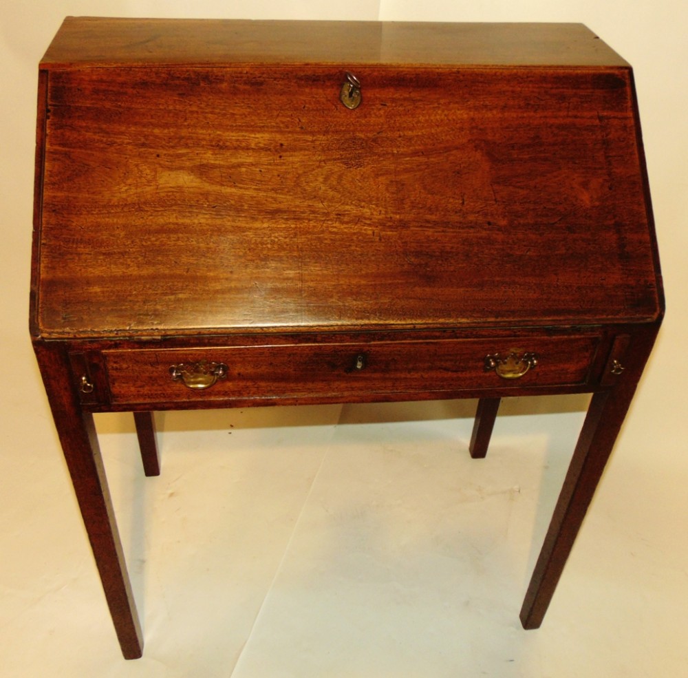 Georgian mahogany bureau. Circa 1800