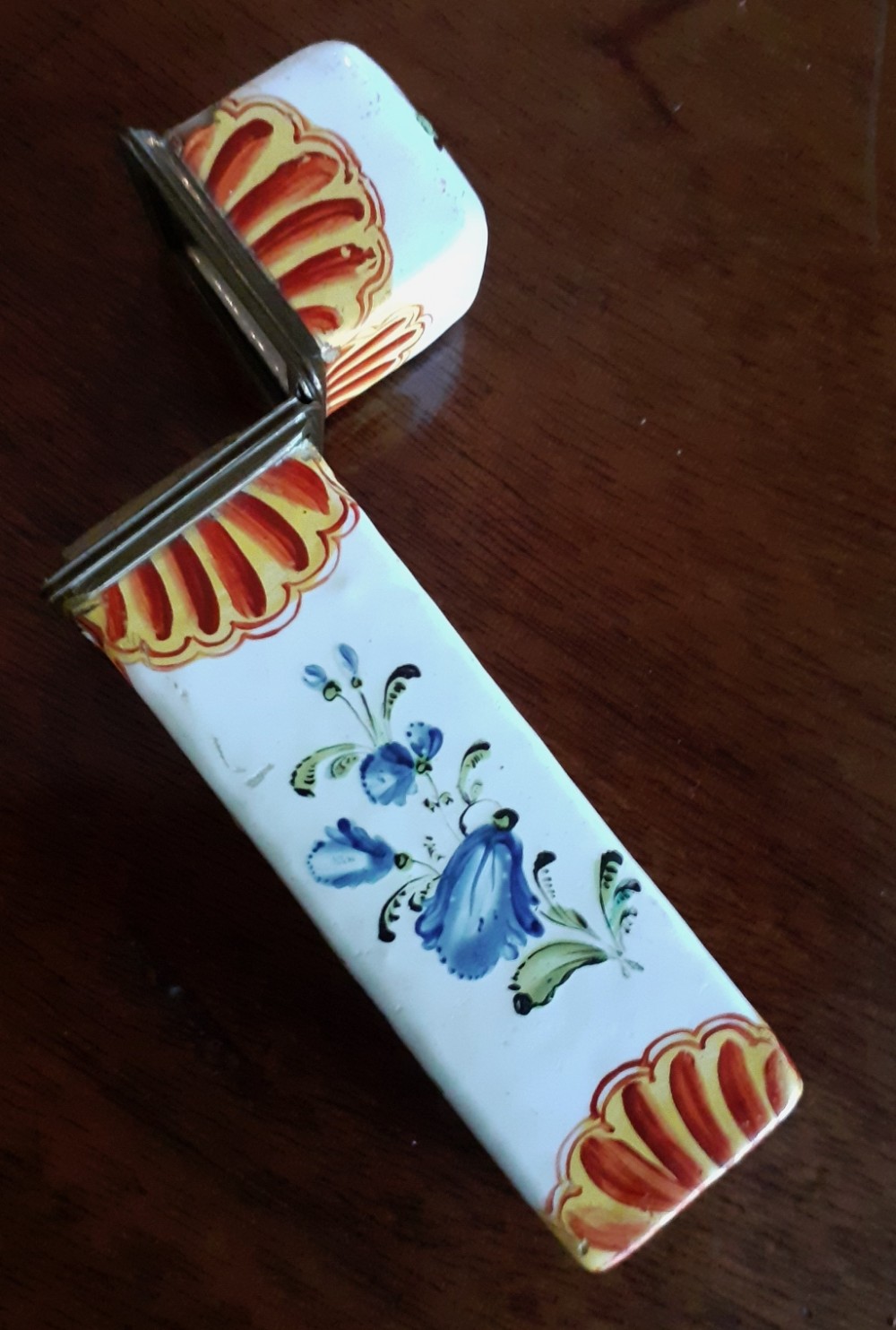 Georgian Battersea enamel etui case Circa 1770