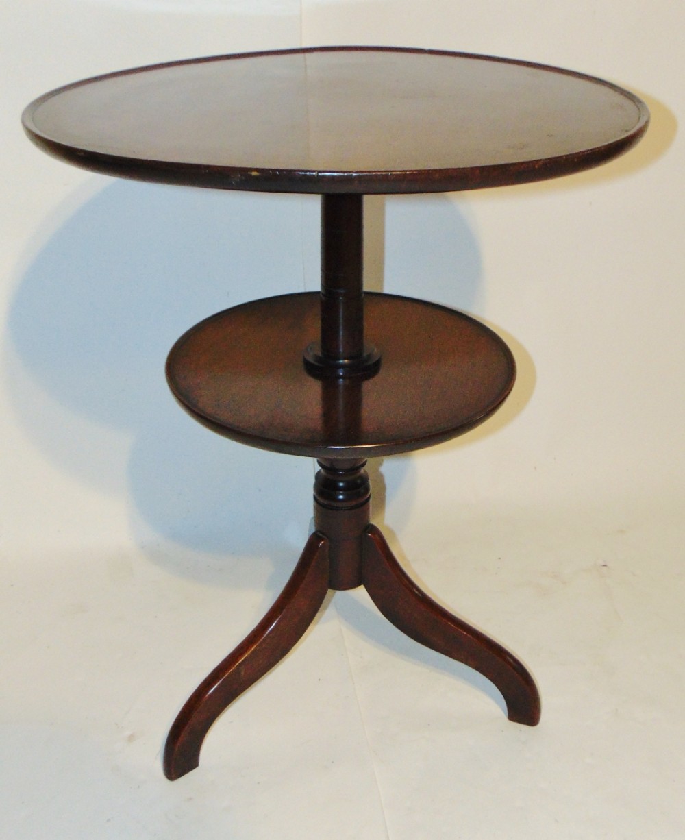 Georgian mahogany dumb waiter Circa 1795