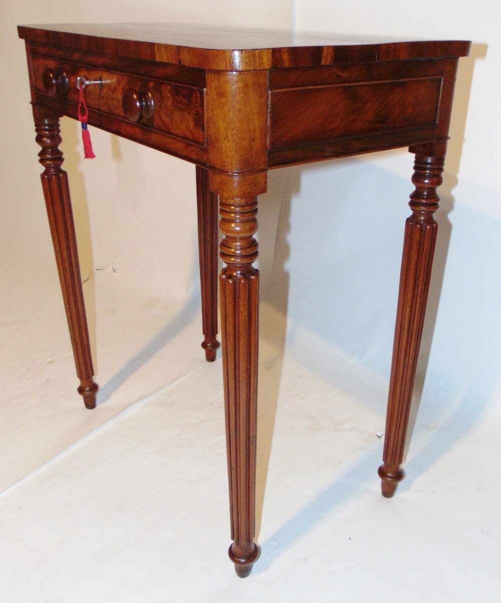 Regency mahogany side table. Gillows. Circa 1830