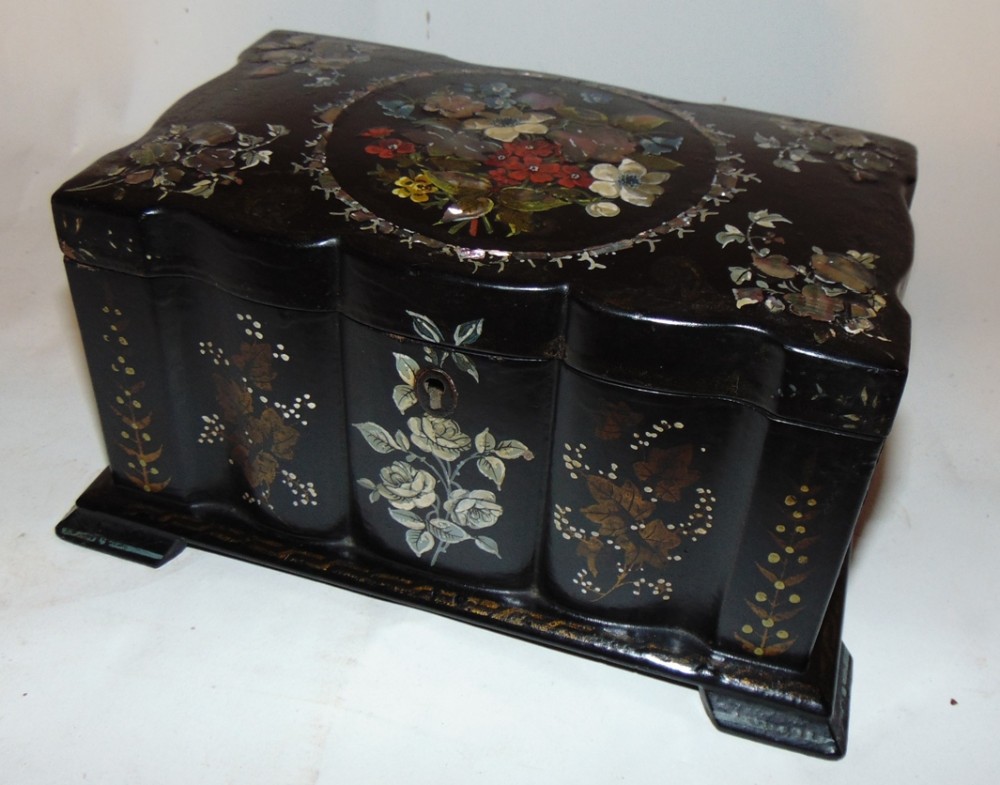 Victorian decorated papier mache tea caddy Circa 1850