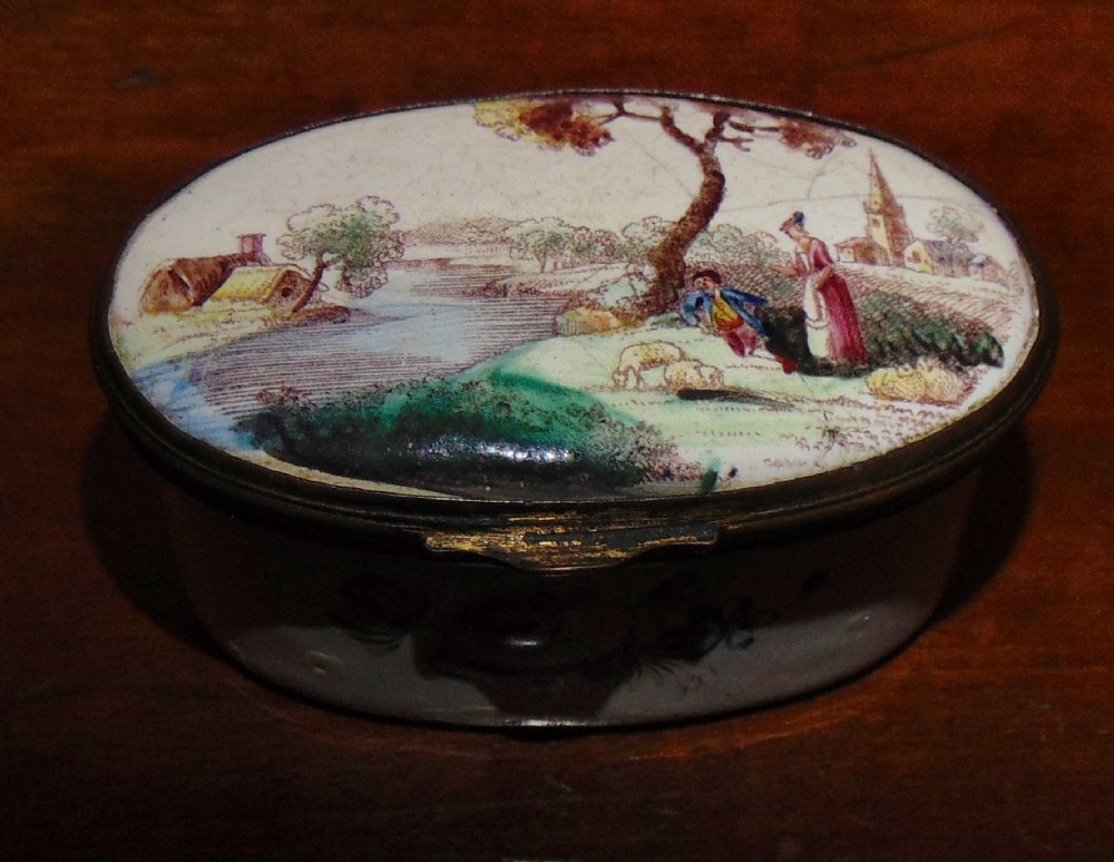 Georgian Battersea enamel oval patch box Circa 1775