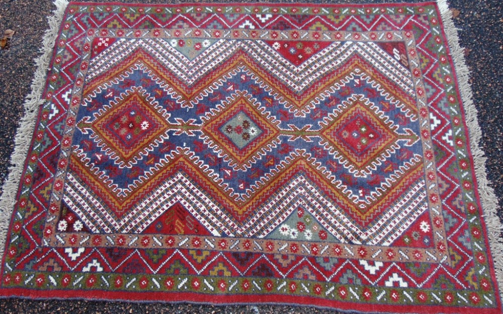 Old Persian Shiraz rug Circa 1930