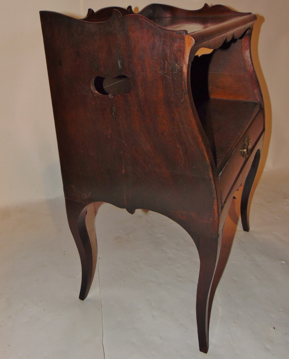 Dutch mahogany open bedside cabinet Circa 1785 View III