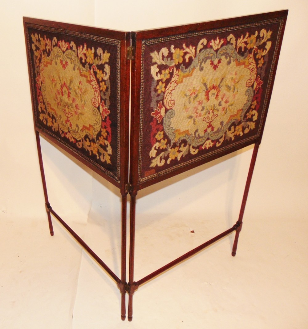 Georgian mahogany folding fire screen Circa 1775