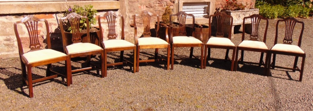 Set 8 Hepplewhite style mahogany chairs circa 1880