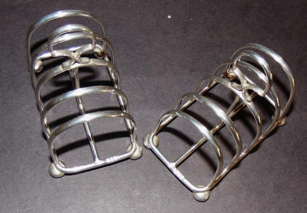 Pair Chester silver toast racks 1918