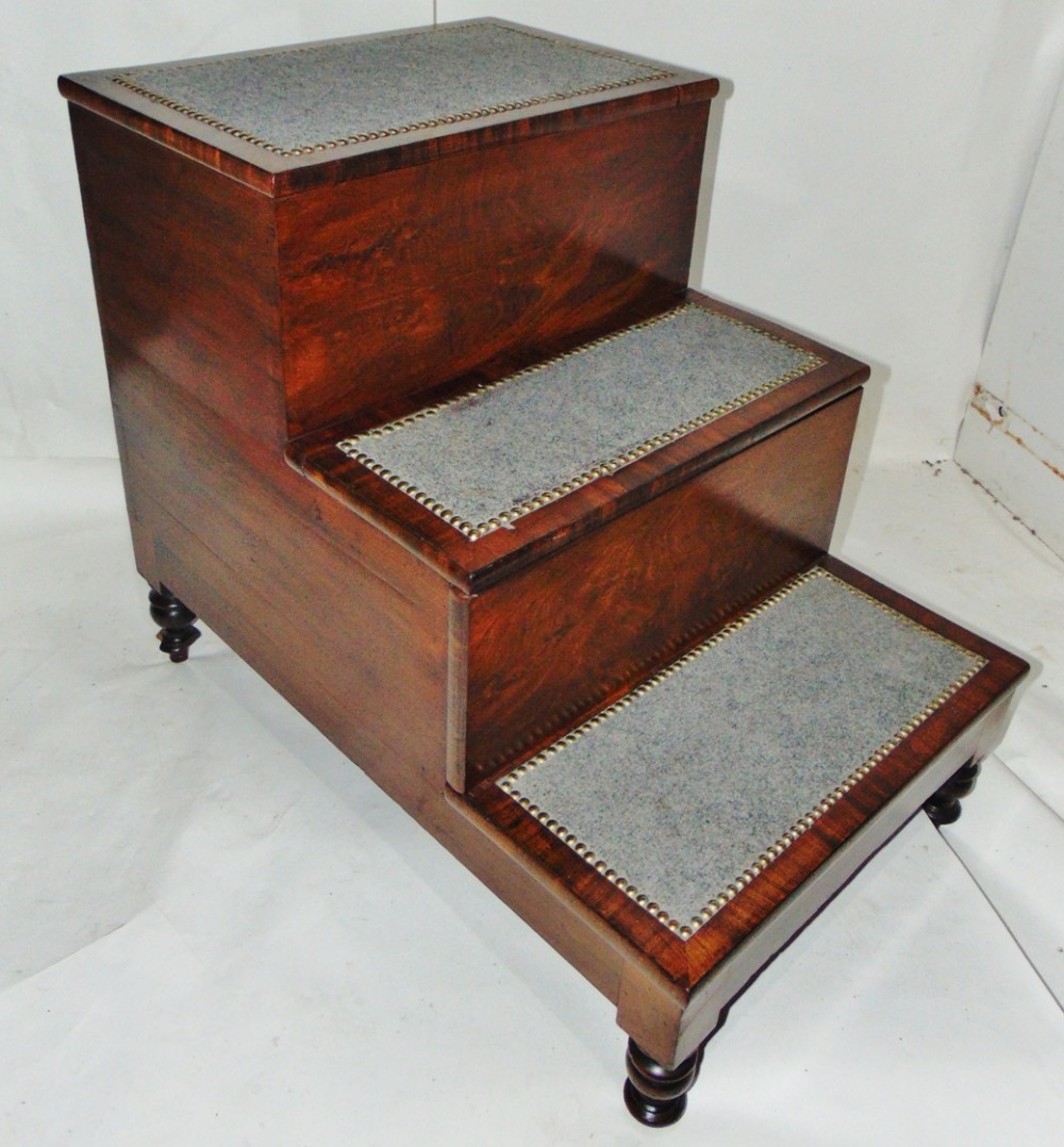 Set Georgian mahogany bed steps circa 1820
