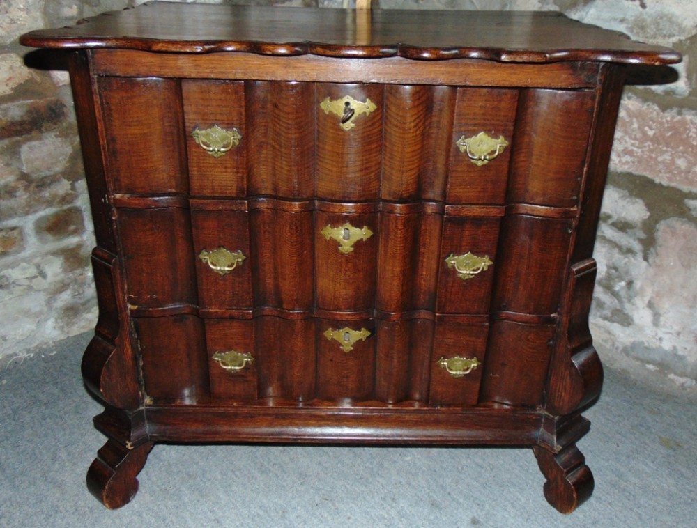 Small Dutch shaped front oak chest circa 1785