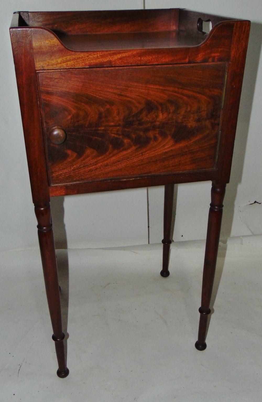 Georgian mahogany bedside cabinet circa 1820