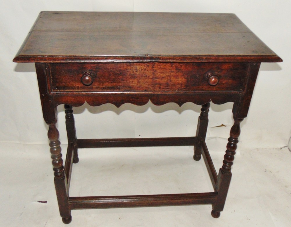 Early oak turned leg side table circa 1710