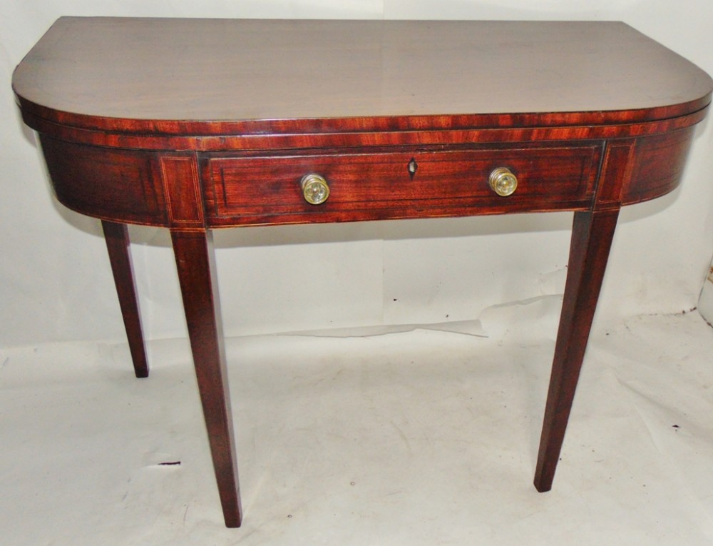 Scottish Georgian mahogany tea table circa 1800