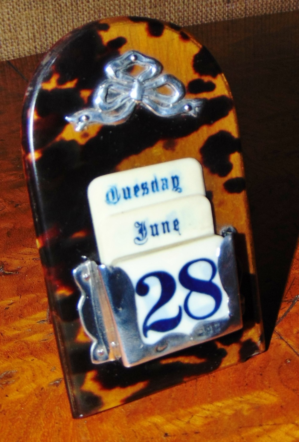 Edwardian silver and tortoiseshell calendar 1908