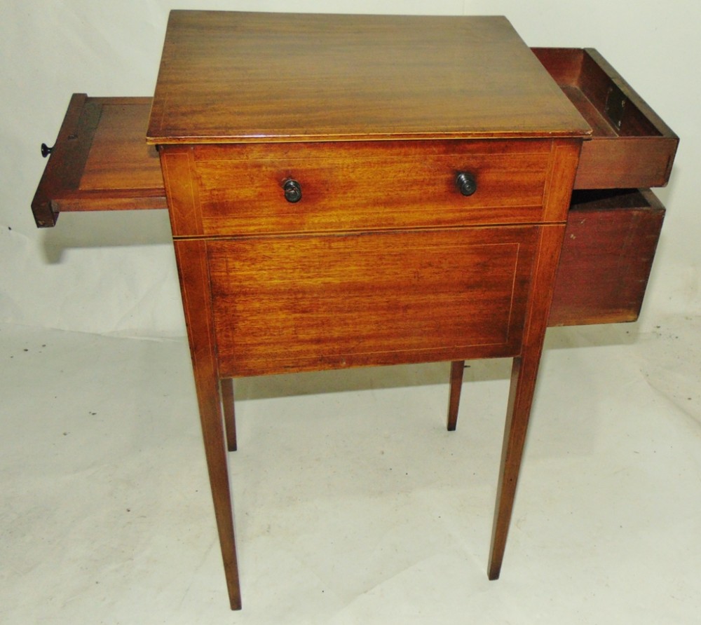 Scottish Sheraton mahogany lamp table circa 1790