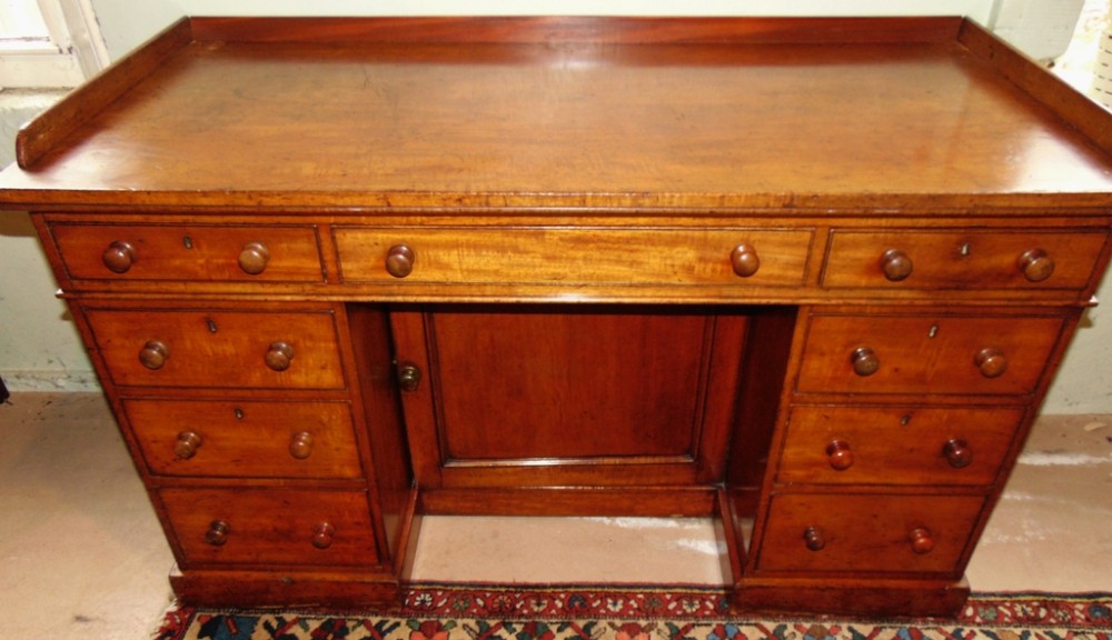 Victorian mahogany kneehole desk circa 1850
