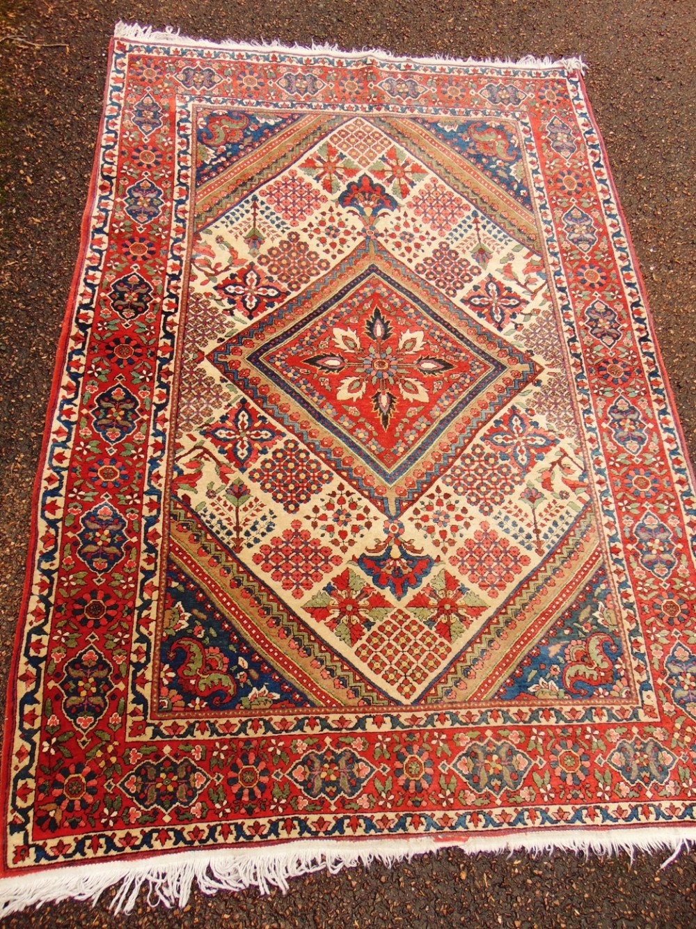 Antique Persian Baktiari village rug circa 1920
