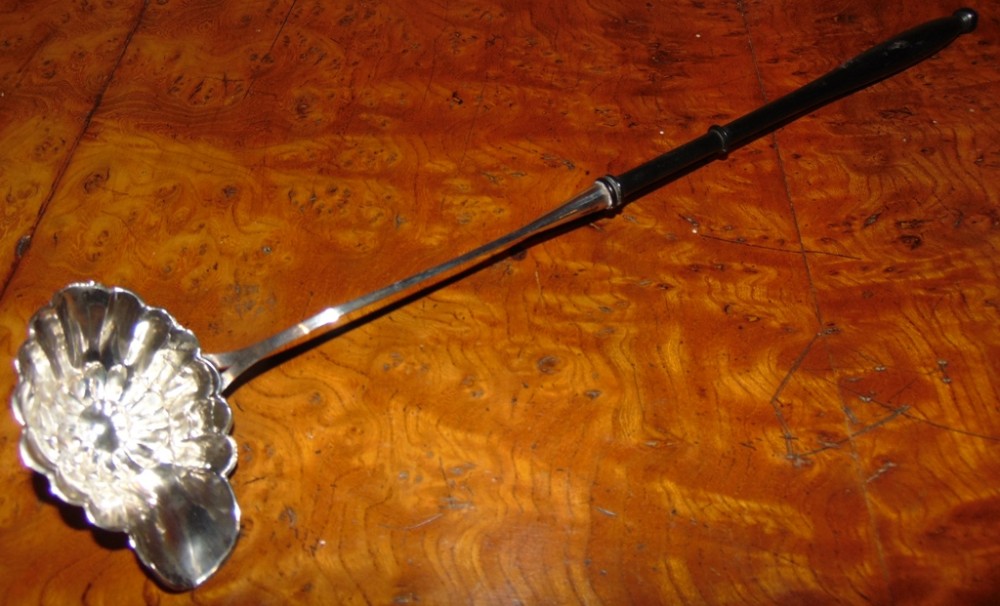 Silver toddy ladle circa 1820
