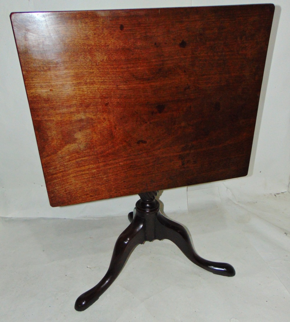 Scottish George III cuban mahogany tripod table circa 1760