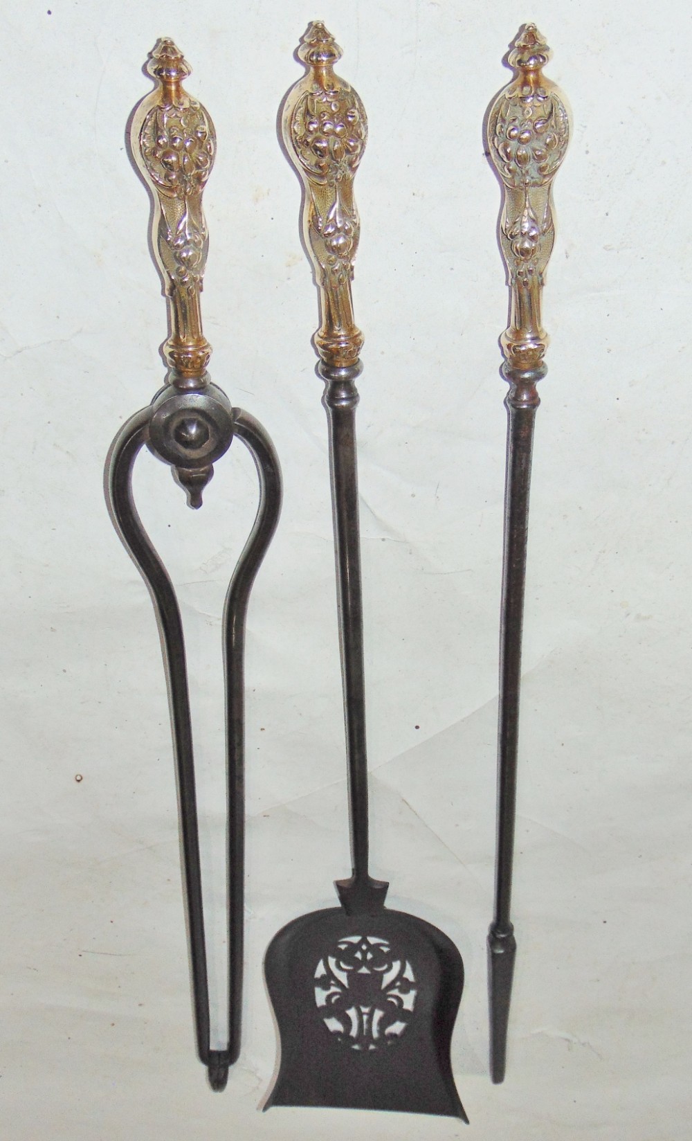 Set 3 Georgian steel & brass fire irons circa 1830