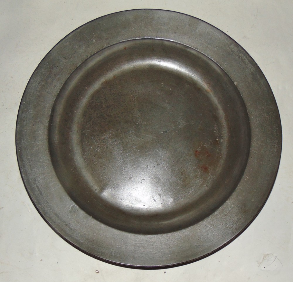 Very large Georgian pewter charger circa 1780