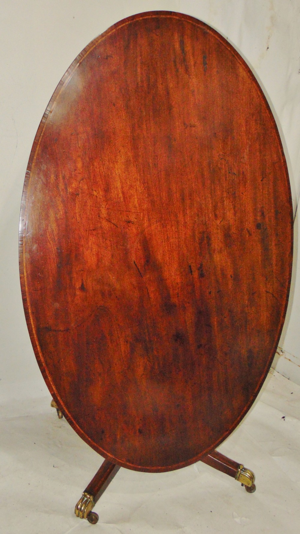 Georgian mahogany oval breakfast table circa 1790
