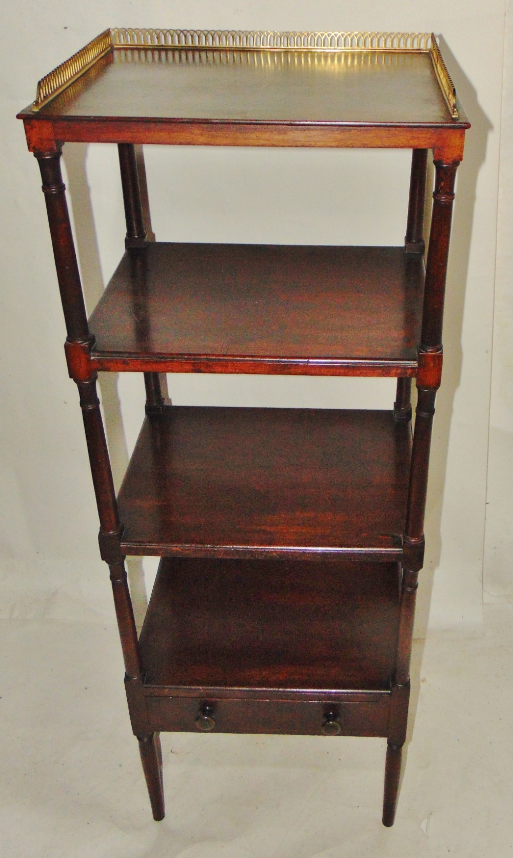 Georgian mahogany 4 tier whatnot circa 1800