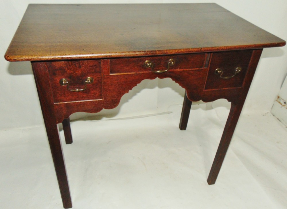 George III oak lowboy Circa 1770