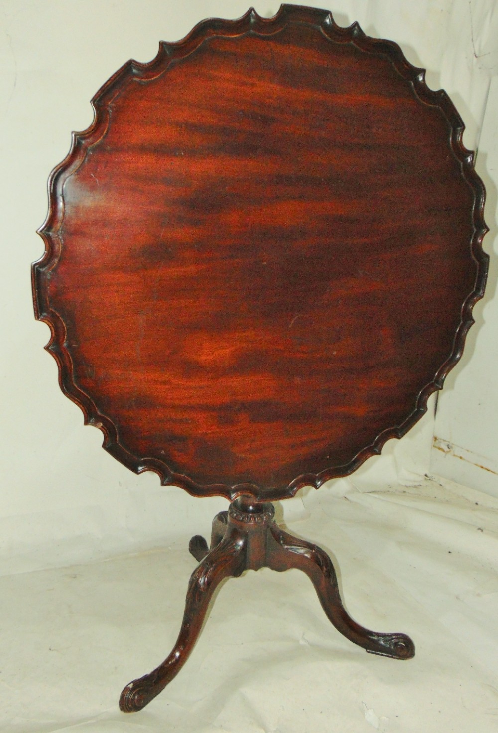 George III mahogany piecrust tripod table circa 1765