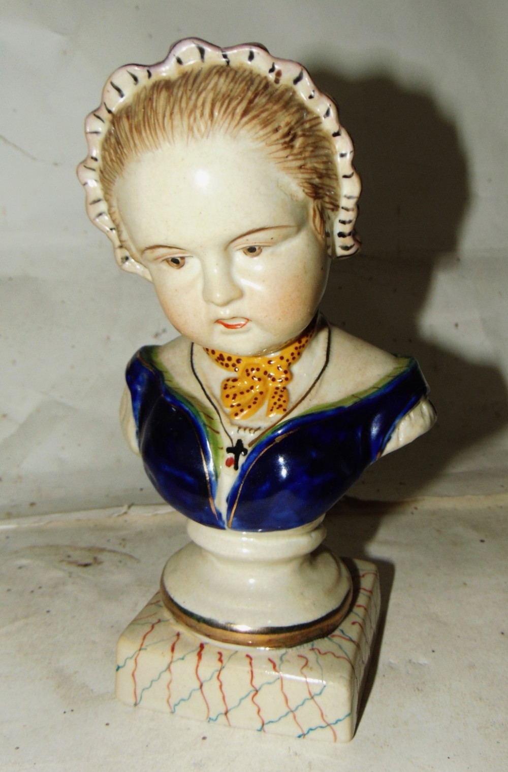 Porcelain bust young lady circa 1880
