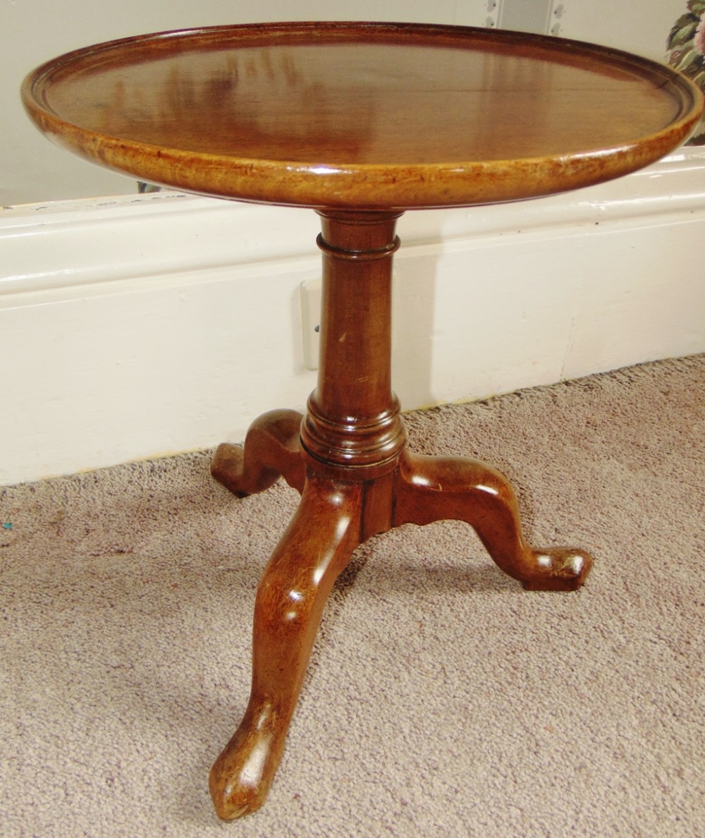 Small Georgian mahogany dish top wine table circa 1800