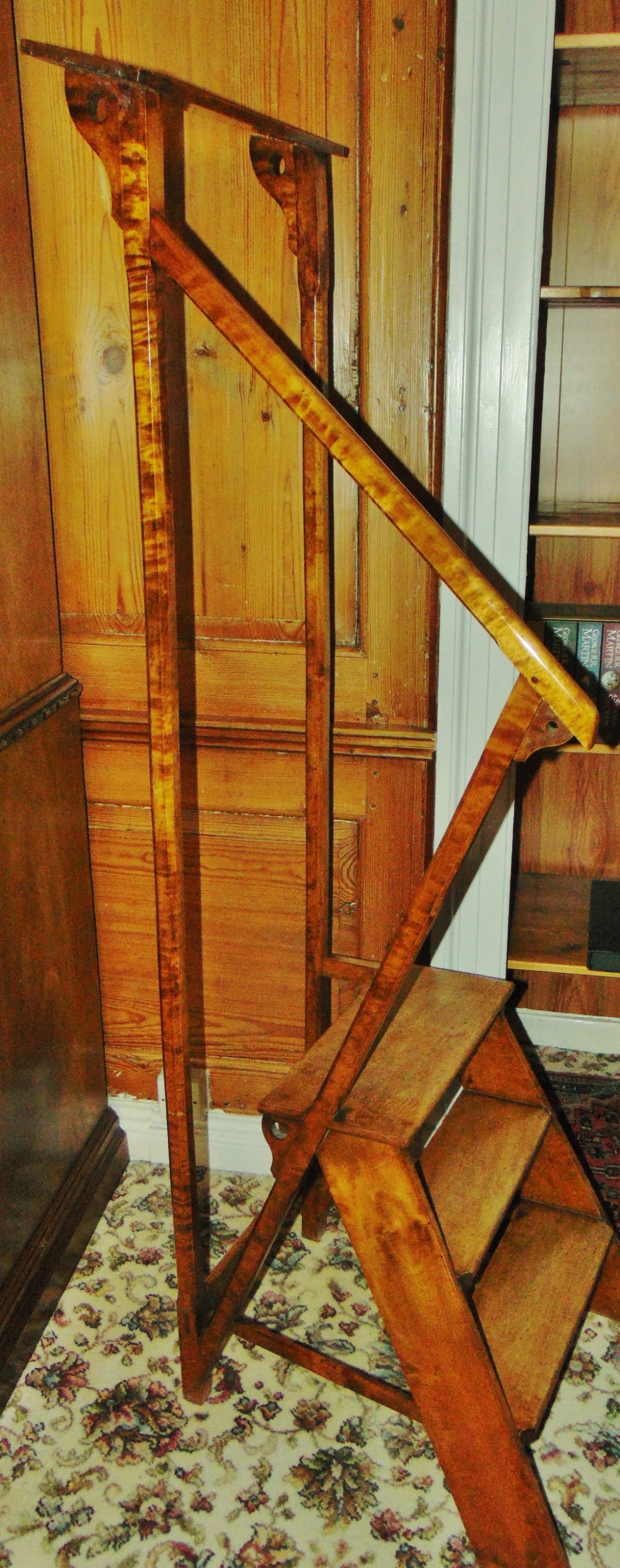 Scottish Regency maple library steps circa 1830