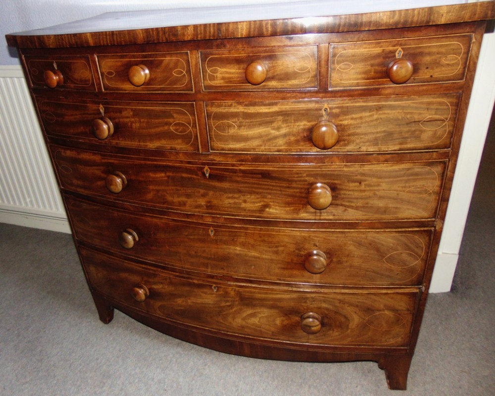 Scottish Georgian mahogany bow chest circa 1810